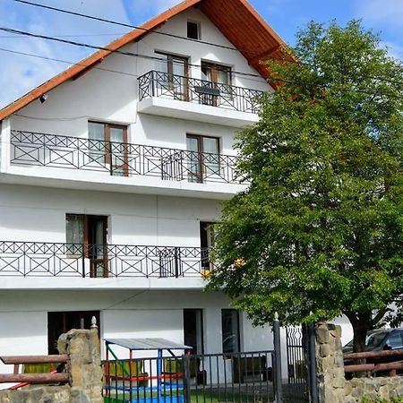 New White House Hotel Bakuriani Exterior photo