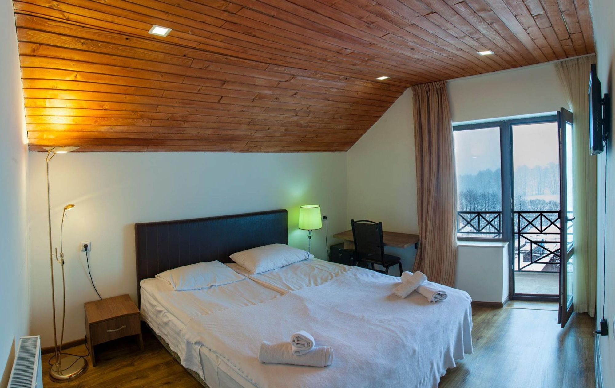 New White House Hotel Bakuriani Exterior photo